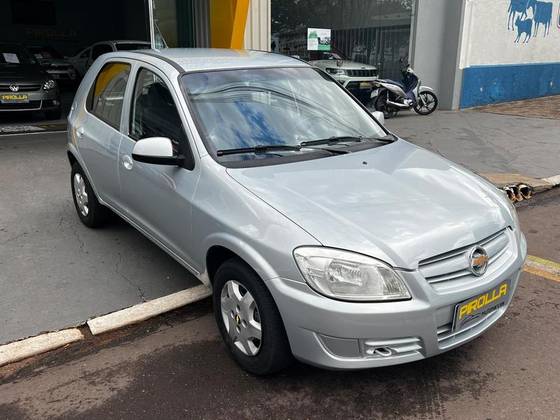 CHEVROLET CELTA 1.0 MPFI LT 8V FLEX 4P MANUAL CHEVROLET CELTA 1.0 MPFI LT 8V FLEX 4P MANUAL